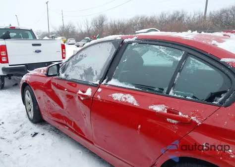 2015 BMW 328I xDrive z USA, uszkodzony, nr VIN WBA3B3G52FNT19077